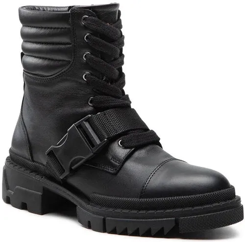 Trappers Rage Age (17615932)